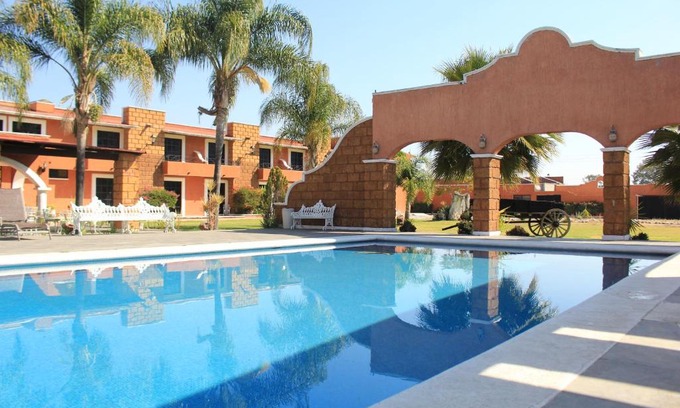 Acambaro Hotel | Hotel Meson del Puente