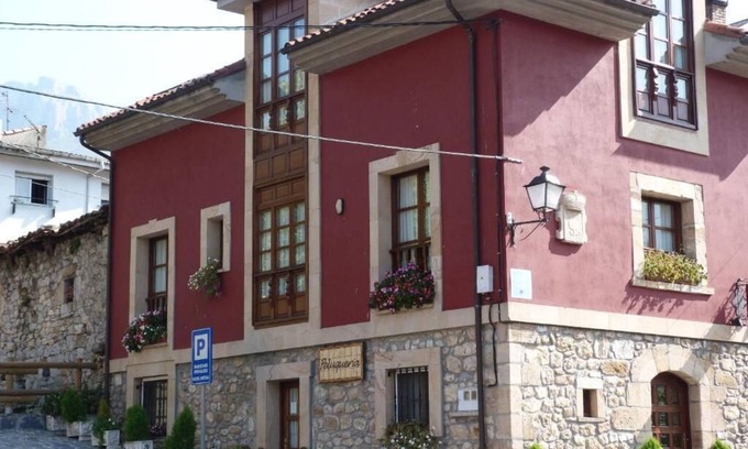 Arenas de Cabrales Hotel | Hotel Mestas