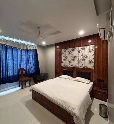 Mirzapur Hotel | Hotel Milan Palace