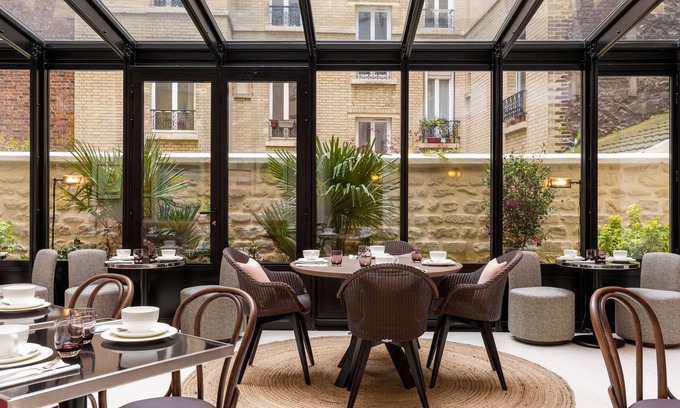 Saint-Lambert Hotel | Hotel Moderniste