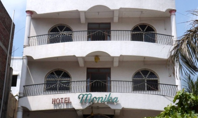 Pimpri Colony Hotel | Hotel Monika