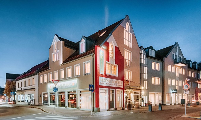 Pfaffenhofen an der Ilm Hotel | Hotel Moosburger Hof