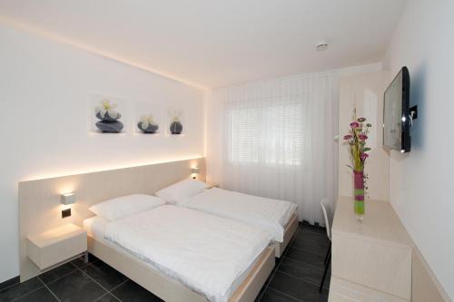 Camorino Hotel | Hotel Morobbia