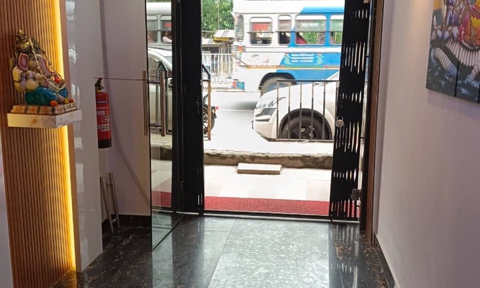 Dumdum Hotel | Hotel Narayanan Dumdum