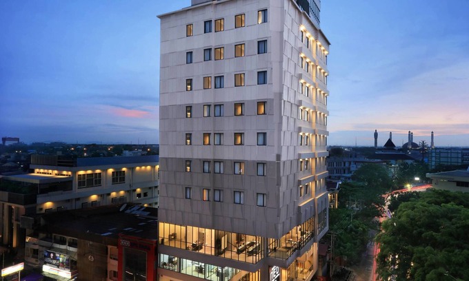 Pontianak Hotel | Hotel Neo Gajah Mada Pontianak by ASTON