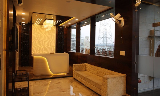 Kota Hotel | Hotel Neva Ji Palace