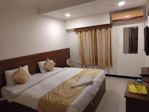 Kachiguda Hotel | Hotel New Sai Krupa