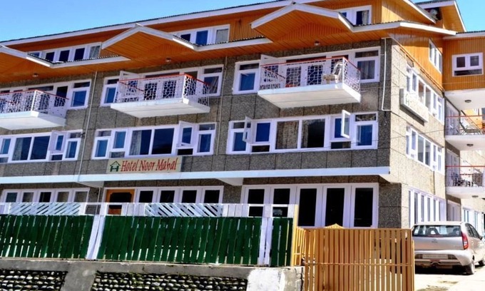Pahalgam Hotel | Hotel Noor Mahal