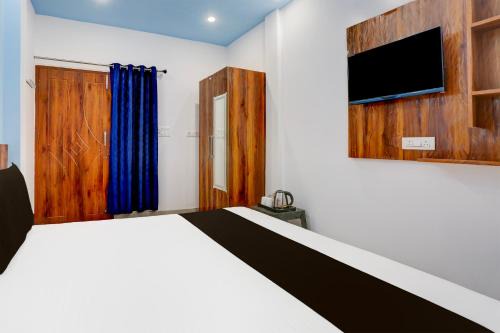 Mayapur Hotel | Hotel O Adinath Guest House