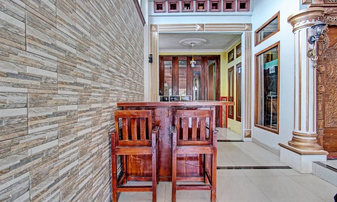 Cilacap Hotel | Hotel O Amole Homestay Syariah