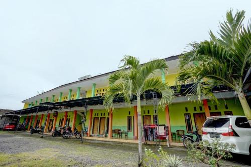 Banyuwangi Hotel | Hotel O Anisah Adil Homestay SyariahNearsmart Kampung Desa Pakistaji