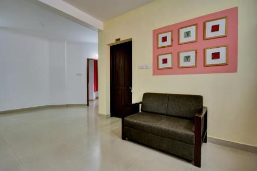 Kakkanad Hotel | Hotel O Baijus Residency