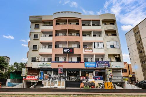 Hingana Hotel | Hotel O Grand Trinity