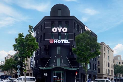 The Strand Hotel | Hotel O Gs Hotels Near Strand Mall