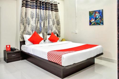 Aundh Hotel | Hotel O Homes Vardhan House 2