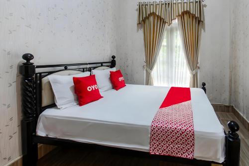 Kecamatan JONGGAT Hotel | Hotel O Homestay Bonjeruk Near Restoran Pawon 21 Bonjeruk