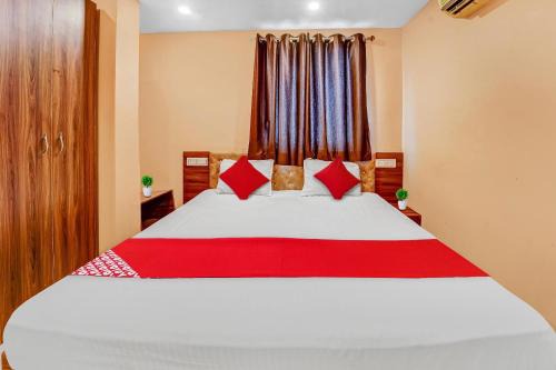 Gauhati Hotel | Hotel O Jalukbari Bus Terminal Formerly Farmhouse Inn