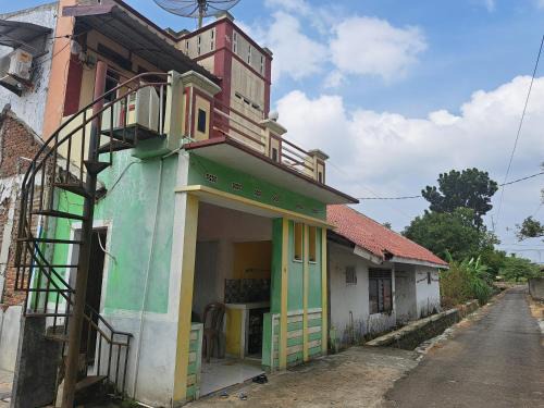 Linggajati Hotel | Hotel O Jati Guest House