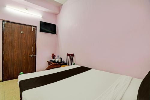Cuttack Hotel | Hotel O Mahalaxmi lodge