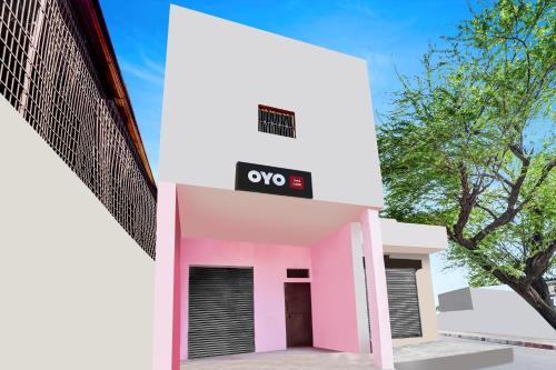 Iglas Hotel | Hotel O Pratiksha