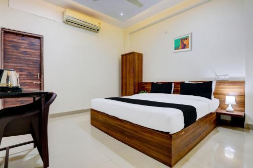 Rau Hotel | Hotel O SB 47