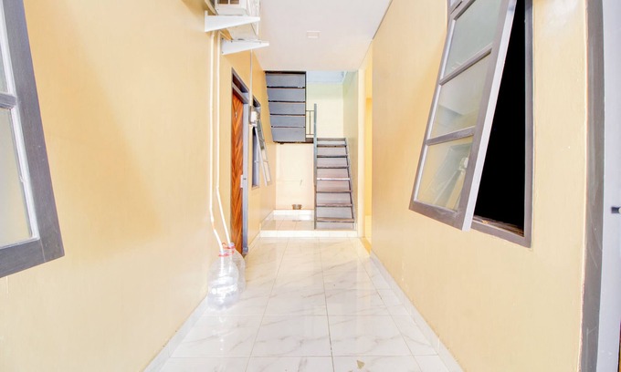 Tegal Hotel | Hotel O Stasiun Tegal Near Alun-Alun Formerly Ameera Guest House