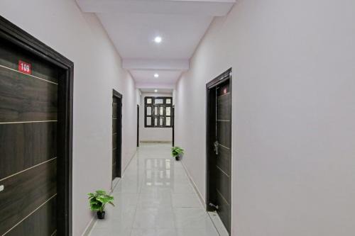 Faridabad Hotel | Hotel O Suncity