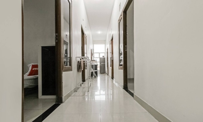 Surakarta Hotel | Hotel O Tamansari Guest House