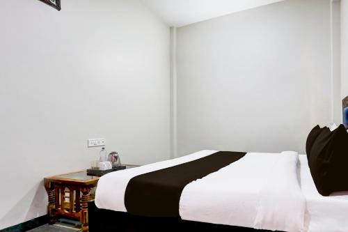 Rau Hotel | Hotel O The Baba Gest House