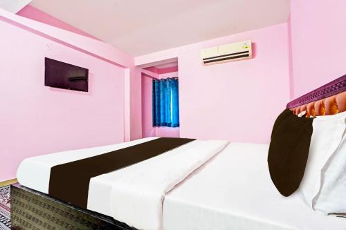 Nagpur Hotel | Hotel O Trinetra Inn