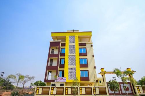 Puri Hotel | Hotel O U Tech Hotel And Restaurant
