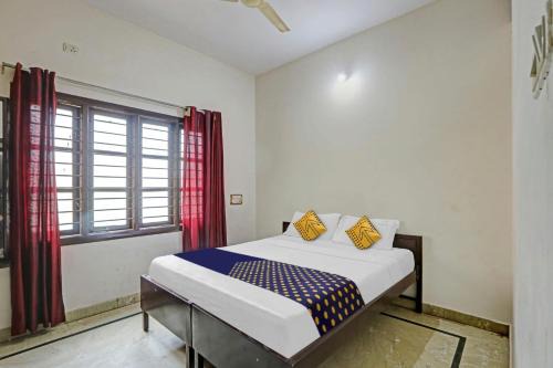 Shrirangapattana Hotel | Hotel O Vishu Moni Residency