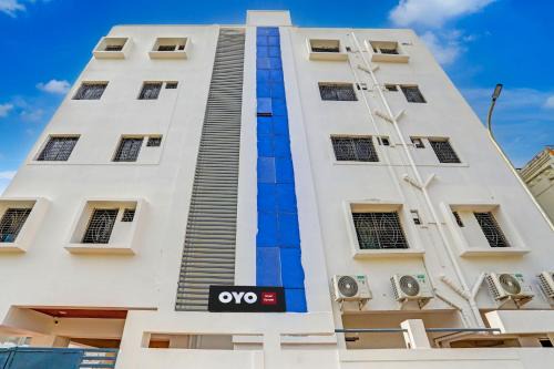 Ballygunge Hotel | Hotel O YUVA INN