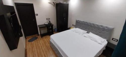 Gorakhpur Hotel | Hotel Ocean Blue
