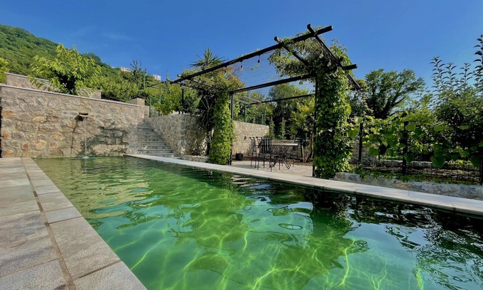 Maini Hotel | Hotel Opera Jaz