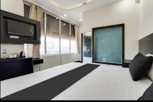 Agra Hotel | Hotel OPM