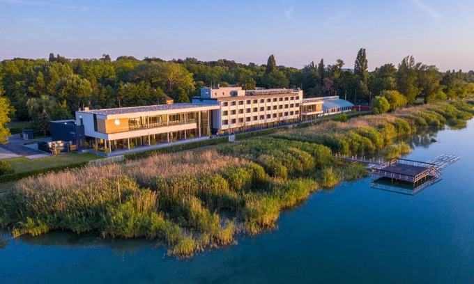 Balatonszemes Hotel | Hotel OTP Balatonszemes