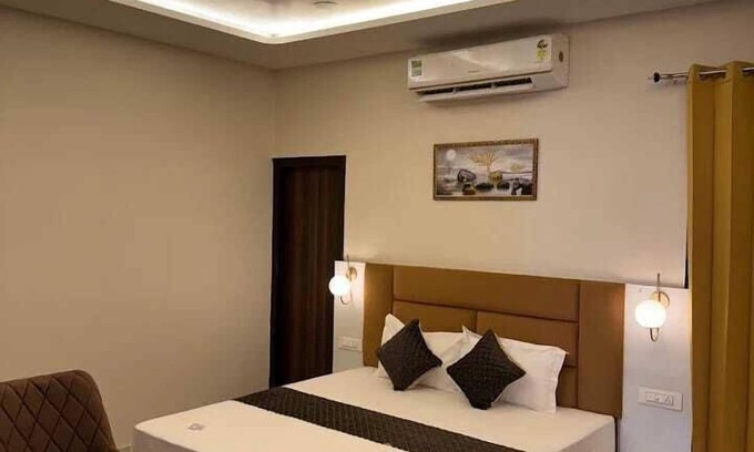 Focal Point Hotel | Hotel palm Bliss