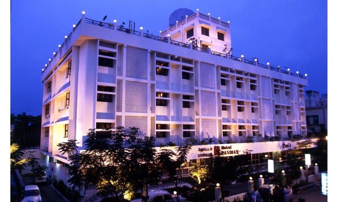 Egmore Hotel | Hotel Pandian