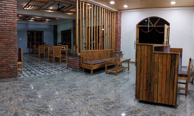 Gunehr Hotel | Hotel Paul Villa