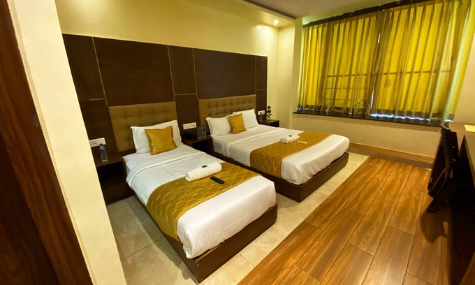 Kalina Hotel | Hotel Pearls BKC Inn