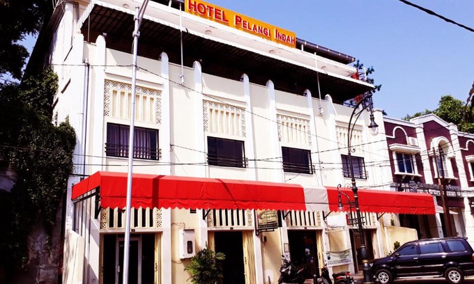 Semarang Utara Hotel | Hotel Pelangi Indah