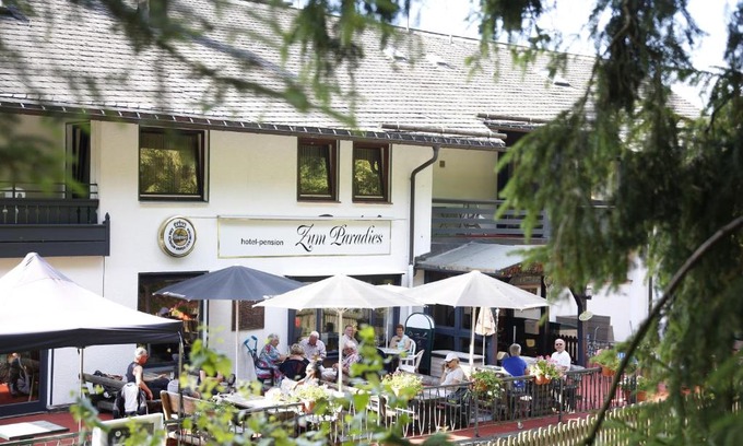 Stryck Hotel | Hotel-Pension zum Paradies