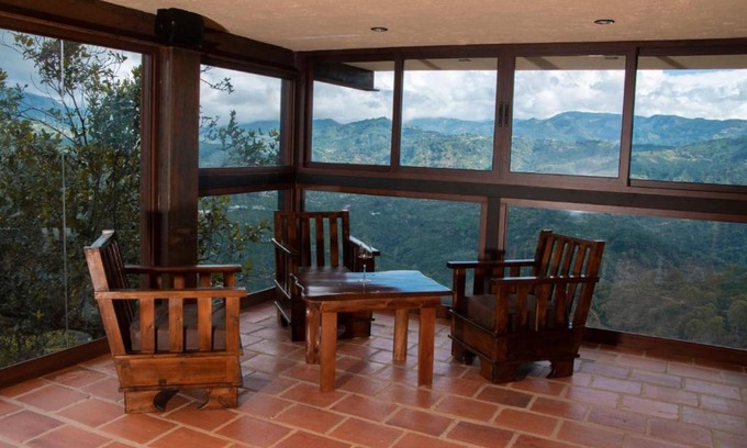 Roble Hotel | Hotel Pico Colorado
