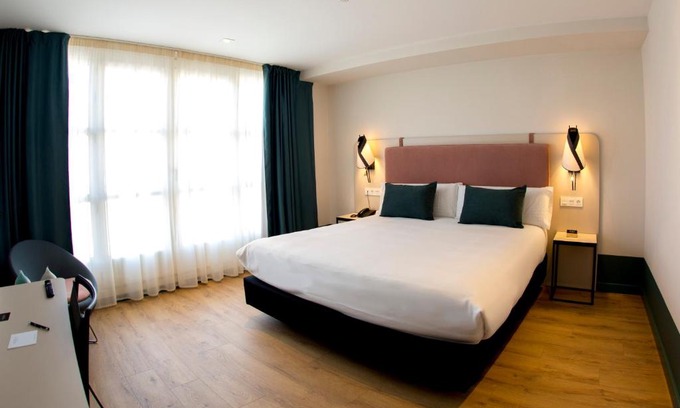 Haro Hotel | Hotel Plaza De La Paz
