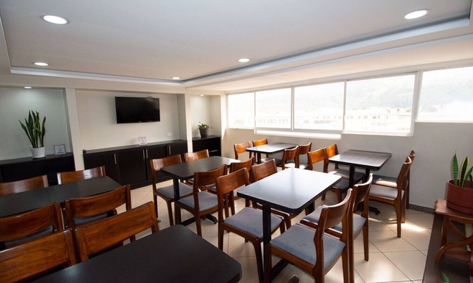 Ibarra Hotel | Hotel Plaza Victoria