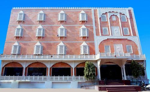Gwalior Hotel | HOTEL PRAHLAD INN