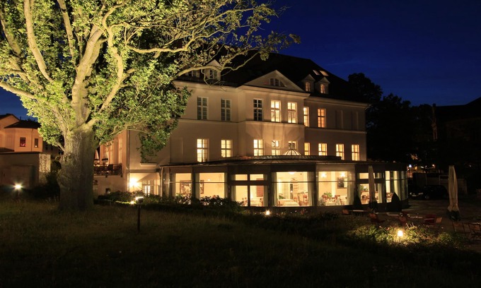 Bad Doberan Hotel | Hotel Prinzenpalais Bad Doberan