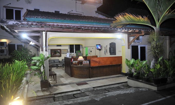 Balecatur Hotel | Hotel Queen Star