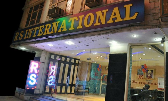 Paharganj Hotel | Hotel R S International @ Paharganj